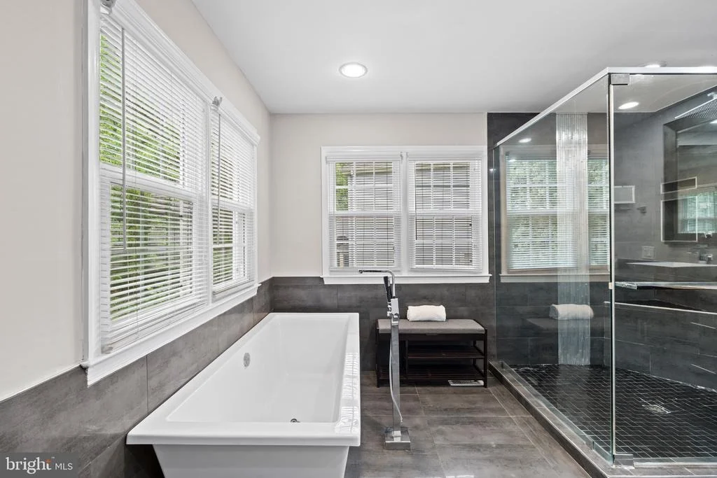 Photo of 6836 COMPTON HEIGHTS CIRCLE