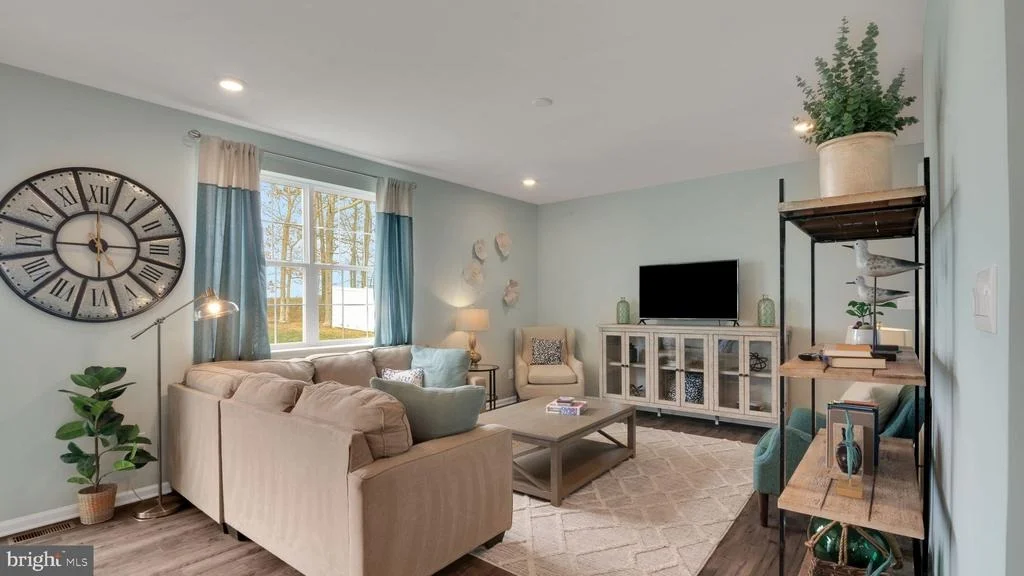 Photo of 4 MINNOW AVENUE