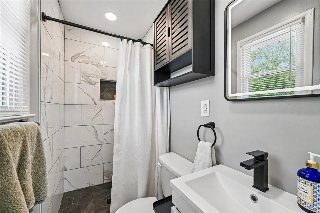 Photo of 8901 TOWNSEND LANE