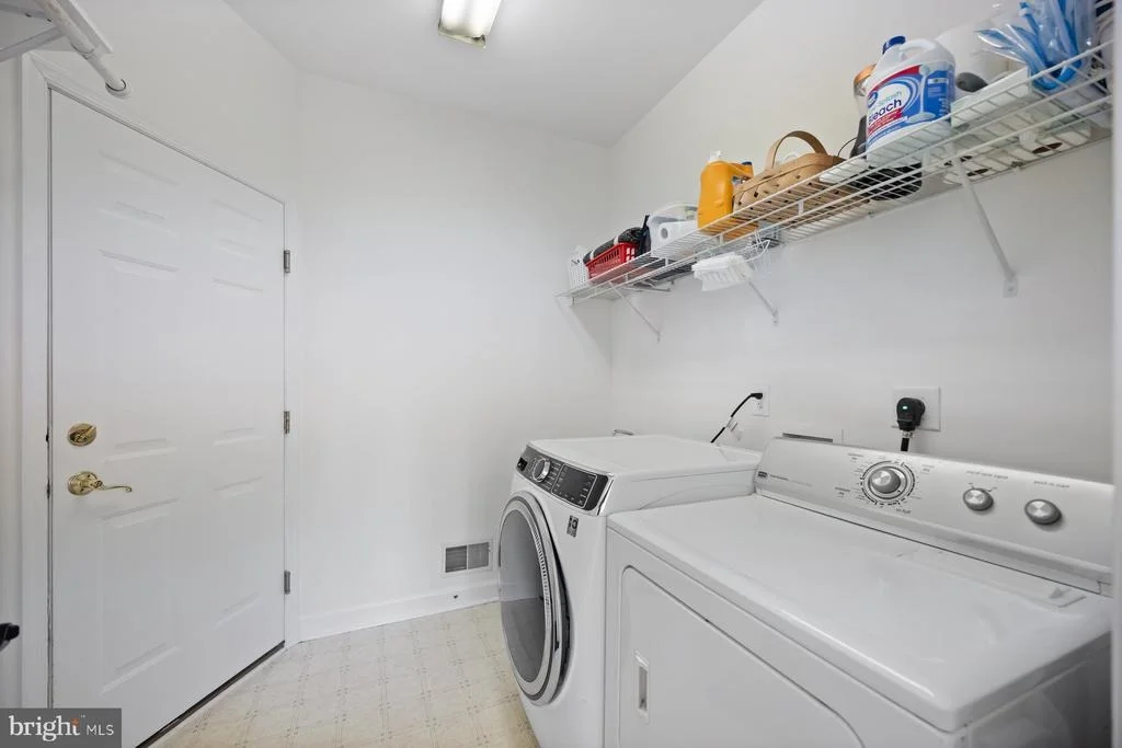 Photo of 1712 LOCKSLEY LANE
