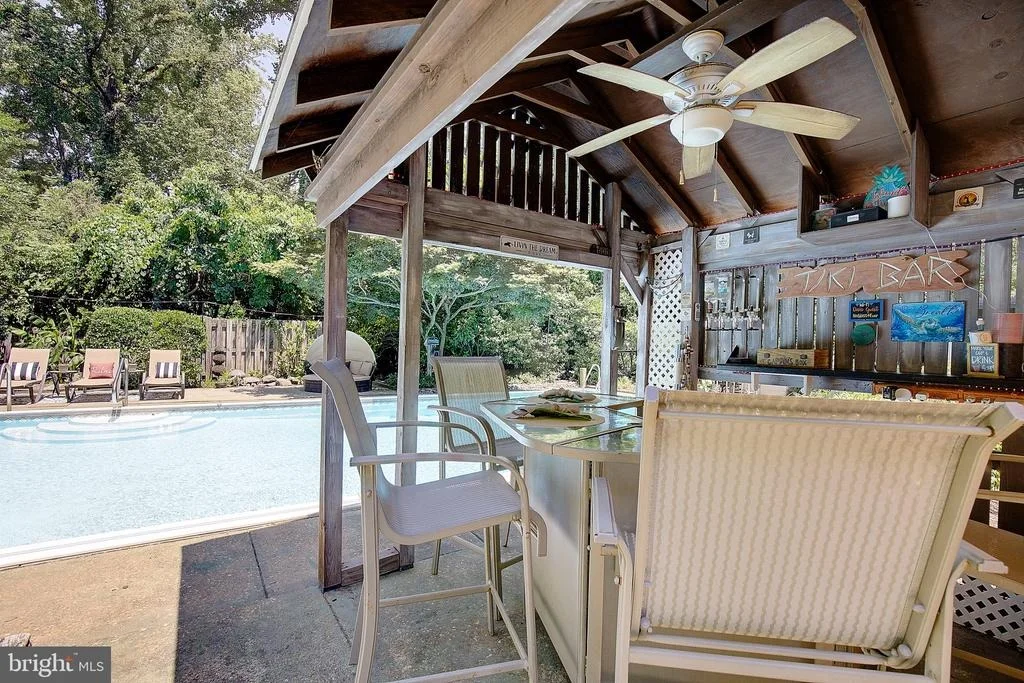 Photo of 1169 LATROBE DRIVE