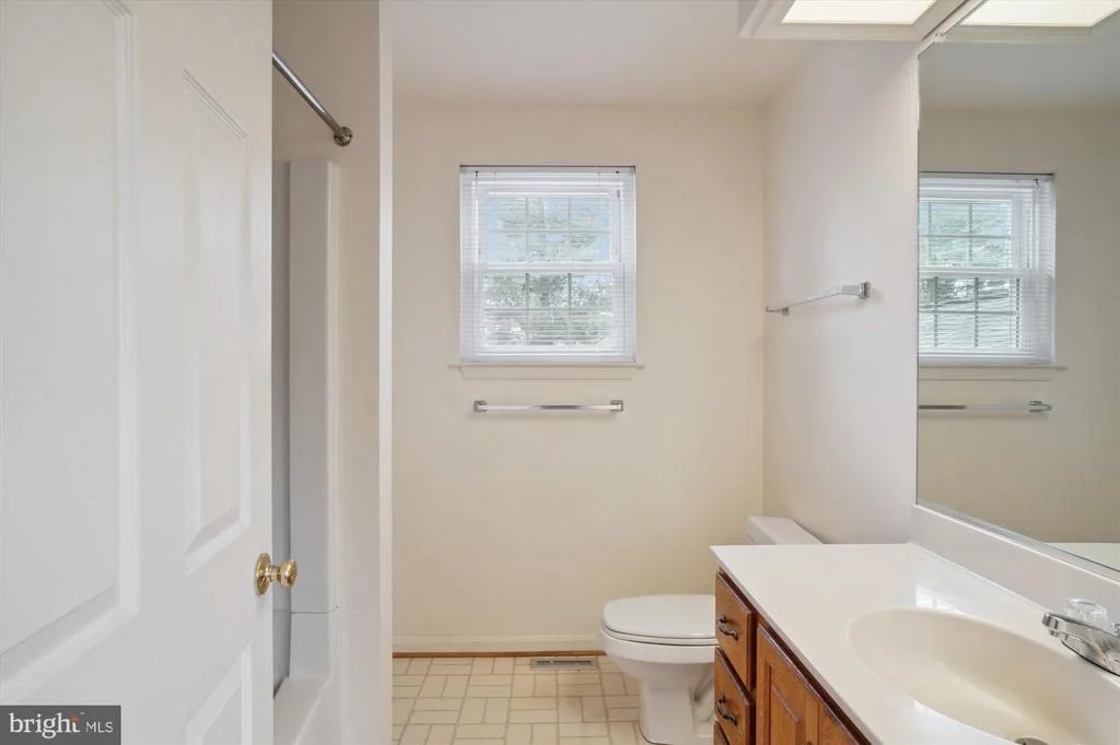 Photo of 19005 HIGH POINT DRIVE