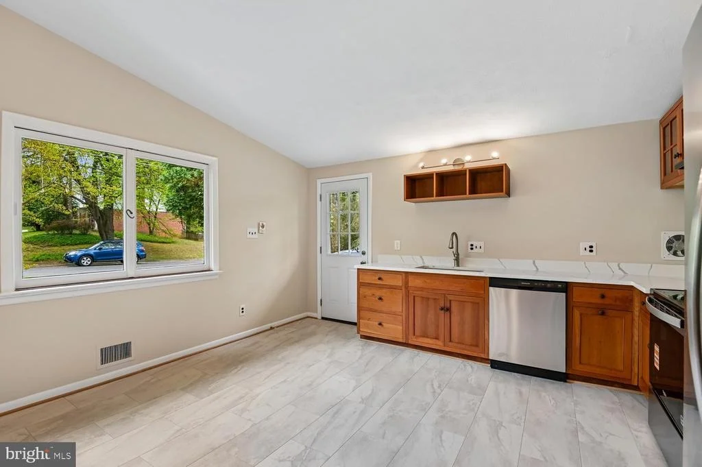 Photo of 10316 BURNT EMBER DRIVE