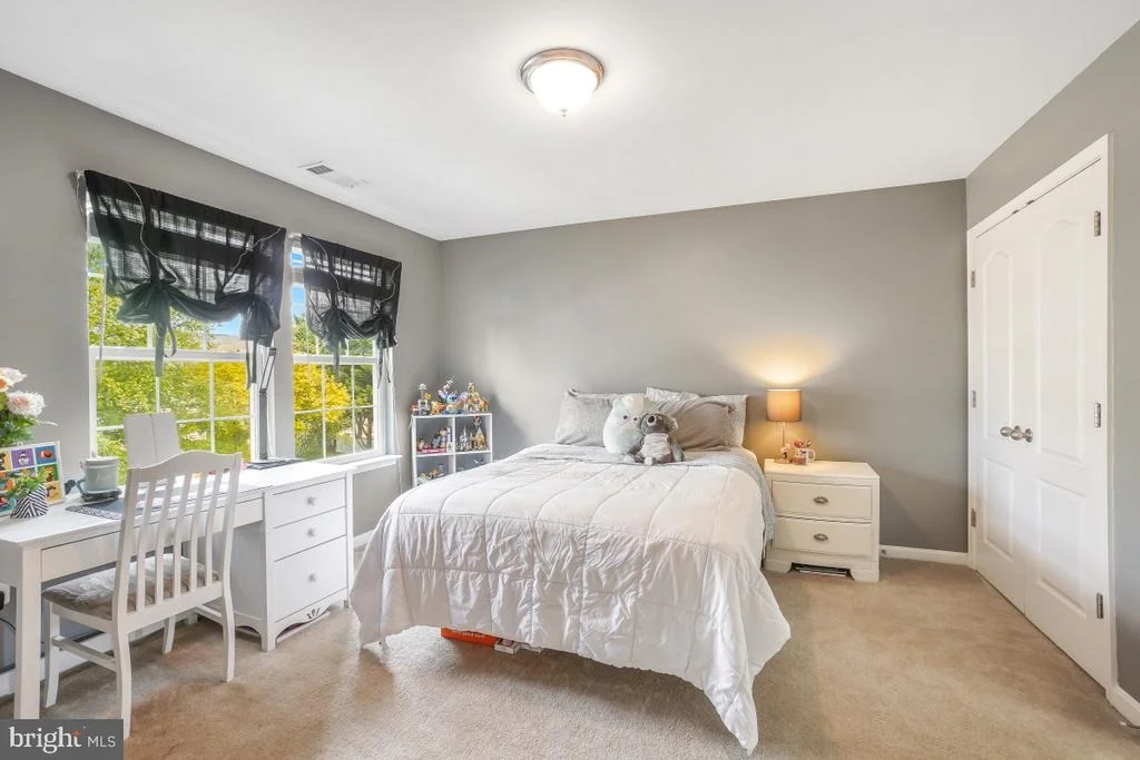 Photo of 6218 ALAN LINTON BOULEVARD W