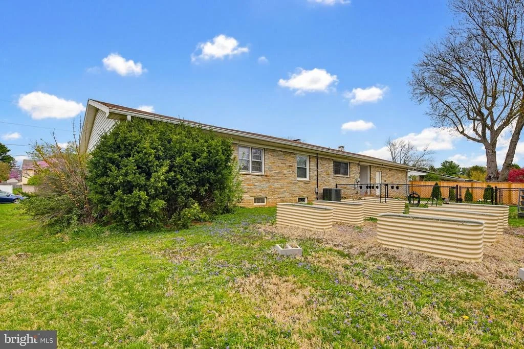 Photo of 715 FRANKLIN AVENUE