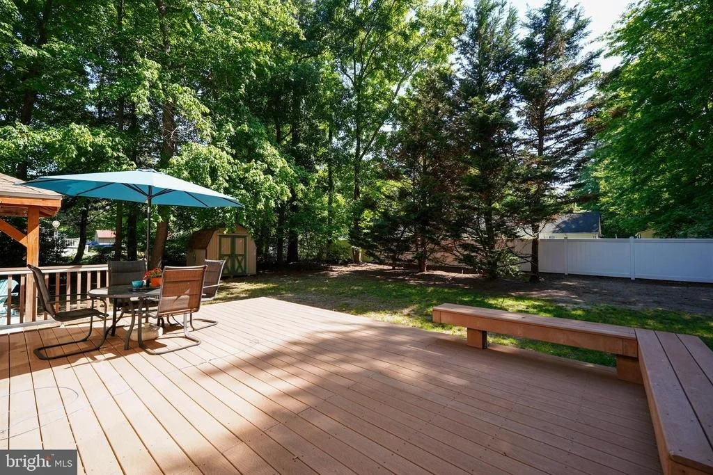 Photo of 11 MAPLEWOOD DRIVE