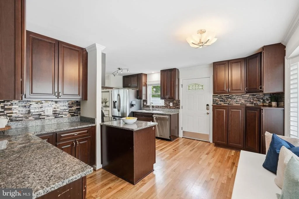 Photo of 2604 WOODEDGE ROAD