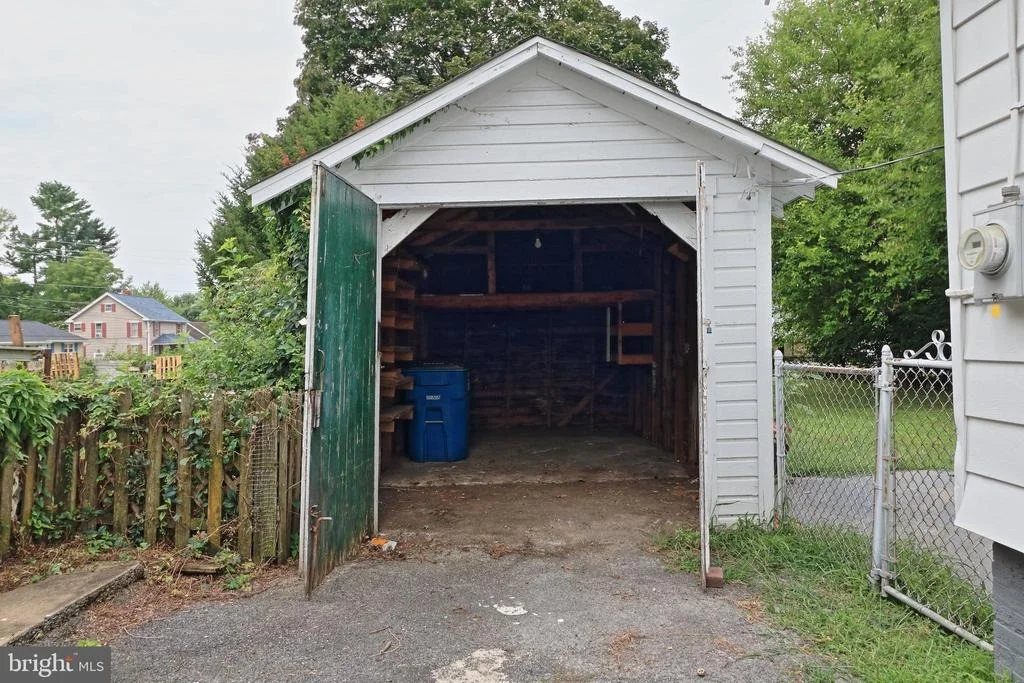 Photo of 11224 MARBERN ROAD