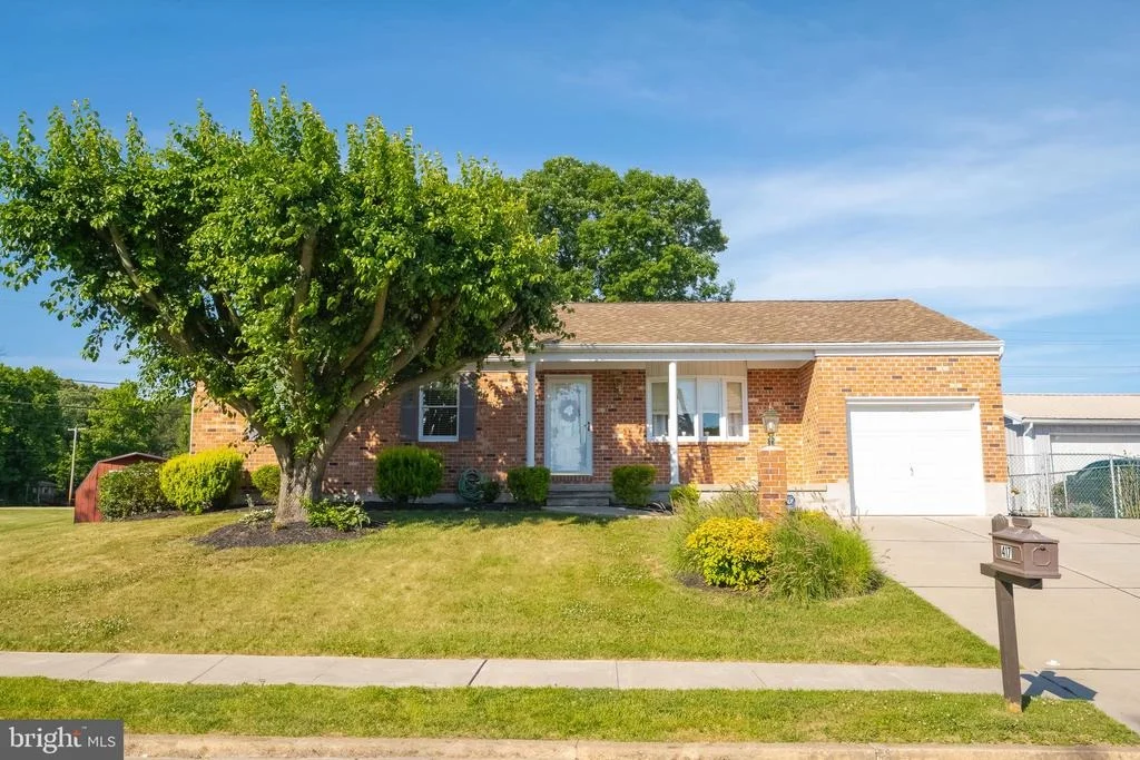 Photo of 417 NOLLMEYER ROAD