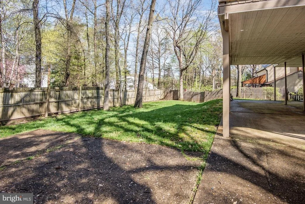 Photo of 16206 DARTMOOR DRIVE