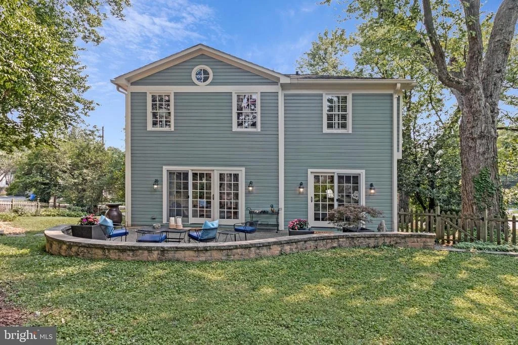 Photo of 4701 RIVER ROAD