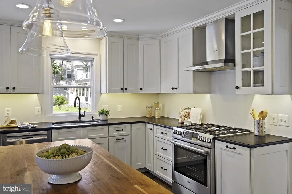 Photo of 3586 LOCH HAVEN DRIVE