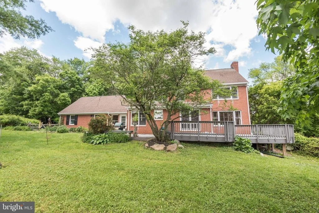 Photo of 16120 BARNESVILLE ROAD