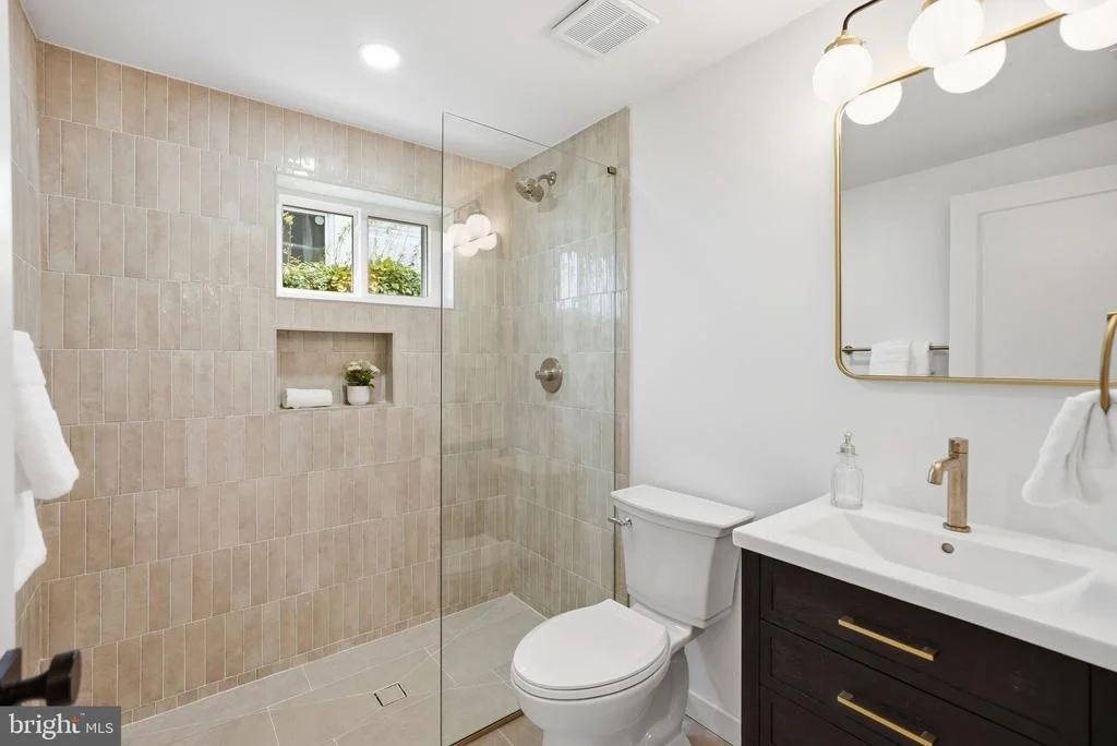 Photo of 2713 NAVARRE DRIVE