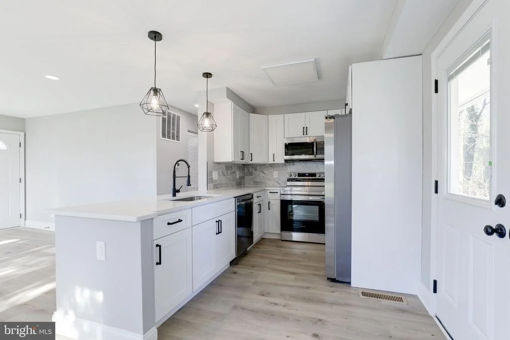 Photo of 13735 JOYCE ROAD