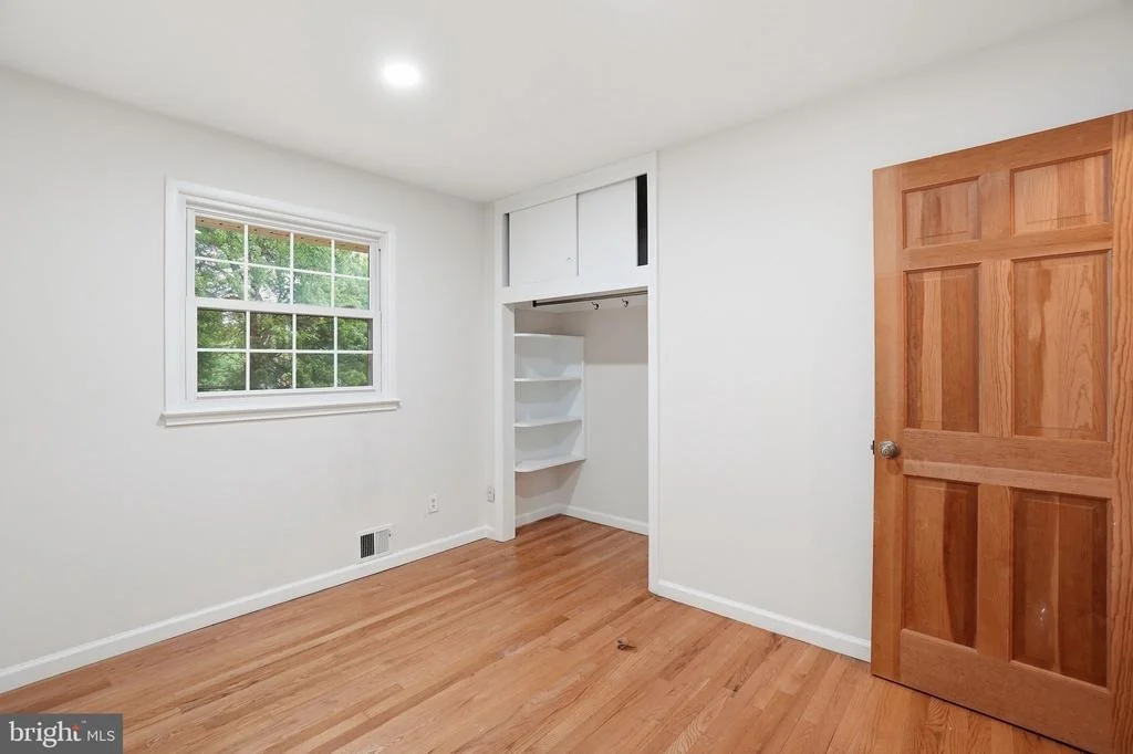 Photo of 5304 PILLOW LANE
