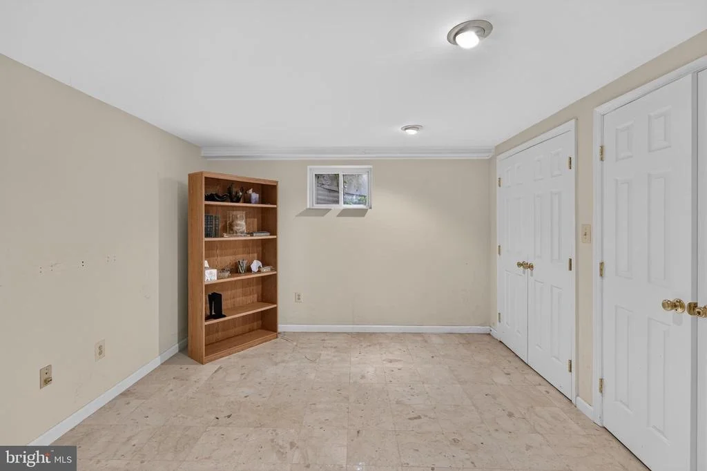 Photo of 10600 GREENACRES DRIVE