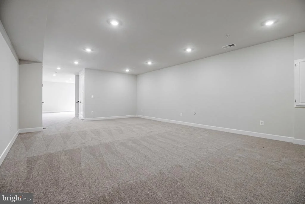 Photo of 1423 CRANESBILL LANE