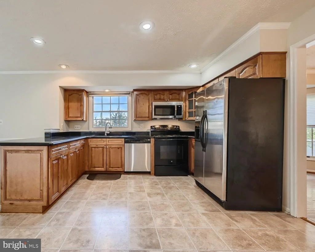 Photo of 9425 FALLING WATERS COURT