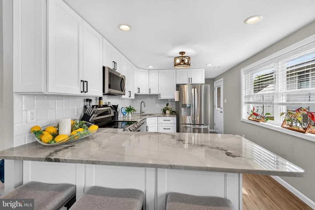 Photo of 2125 MAPLE ROAD