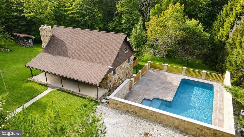 Photo of 5847 BITTINGER ROAD