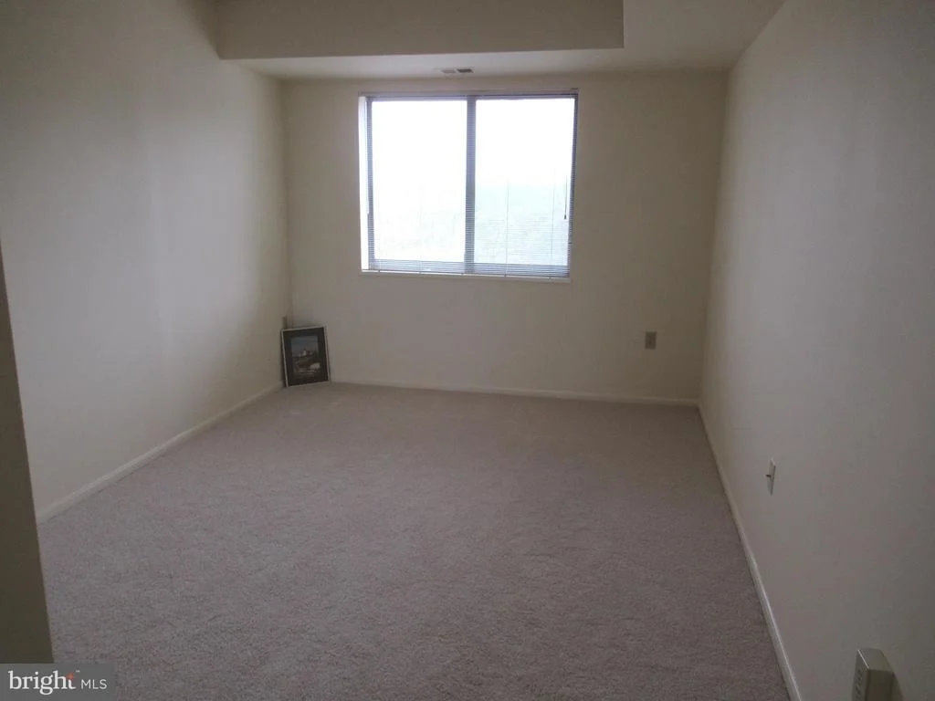 Photo of Unit 3821 at 15115 INTERLACHEN DRIVE
