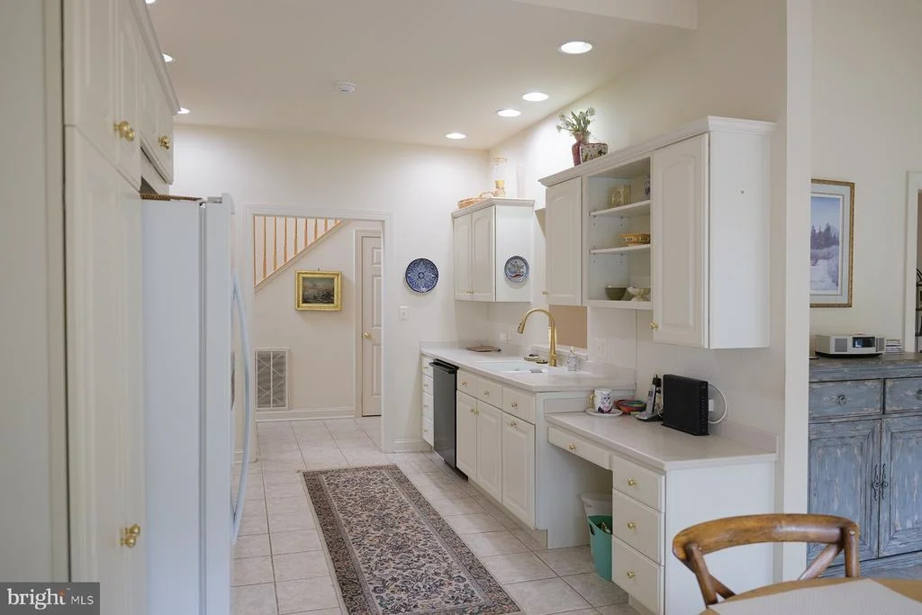 Photo of 18705 DOVER DRIVE