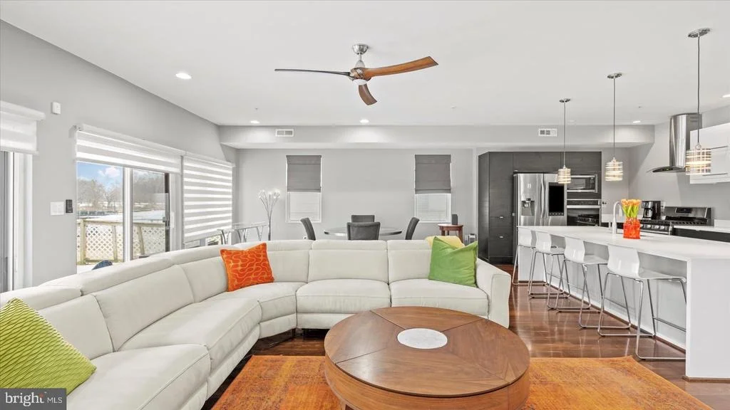 Photo of 3145 BAYBRIAR ROAD