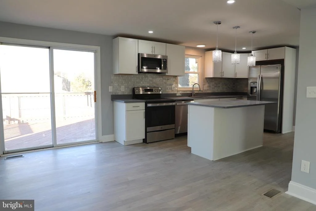 Photo of 135 N HARRISON ROAD N