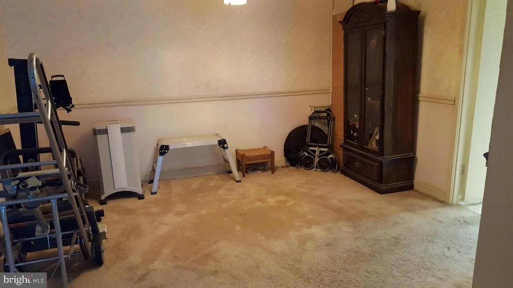 Photo of Unit 511 at 5904 MOUNT EAGLE DRIVE