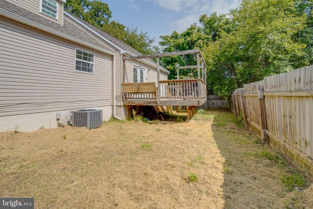 Photo of 2100 MOUNTAIN ROAD