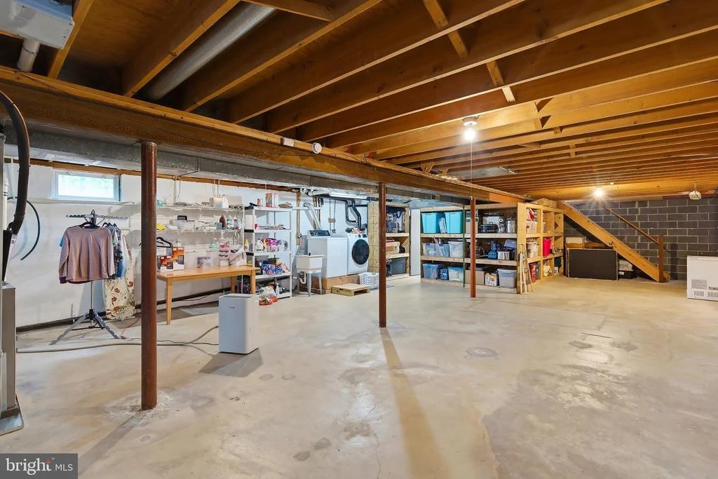 Photo of 33 RED OAK DRIVE