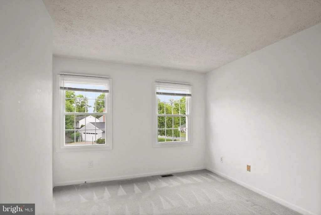 Photo of 169 APPLEGATE DRIVE