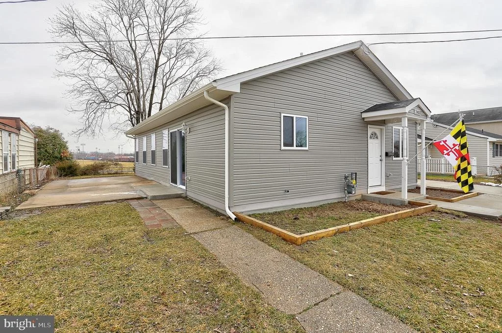 Photo of 2403 ZION ROAD