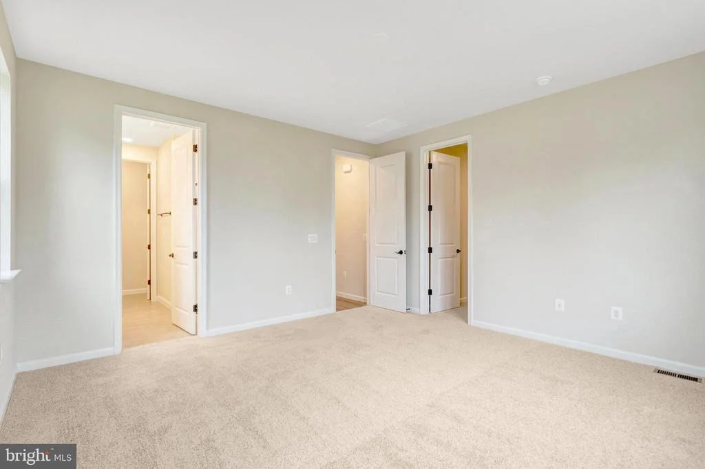 Photo of 104 MIDSUMMER