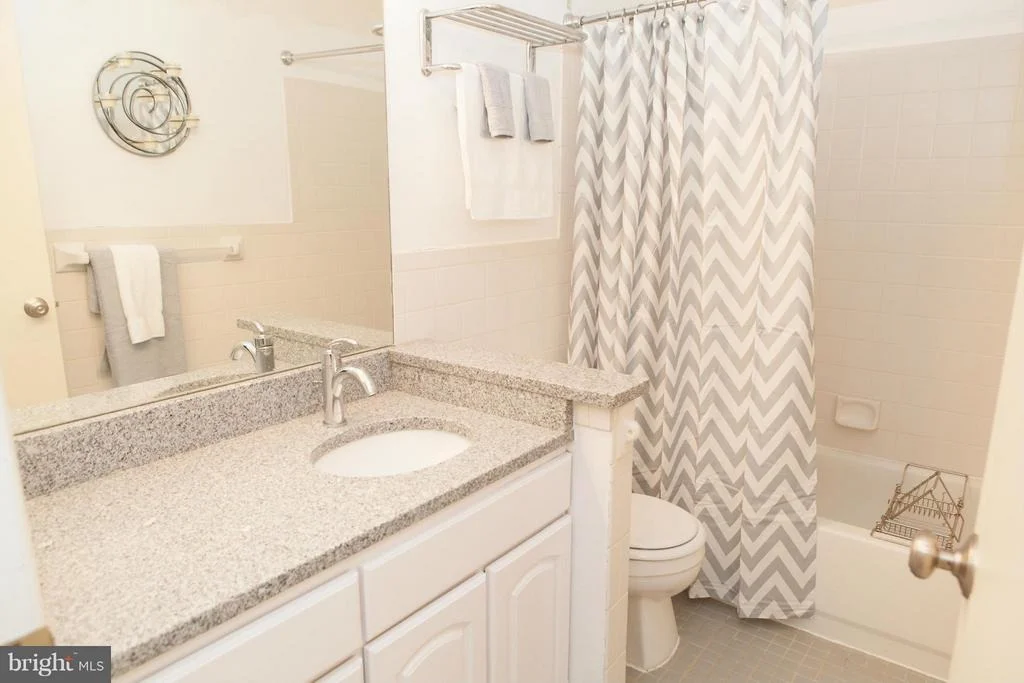 Photo of 5608 THUNDER HILL ROAD