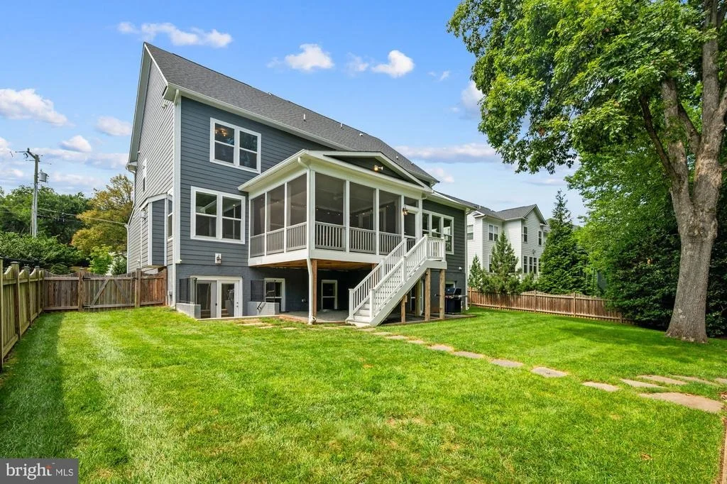 Photo of 1717 MACON STREET