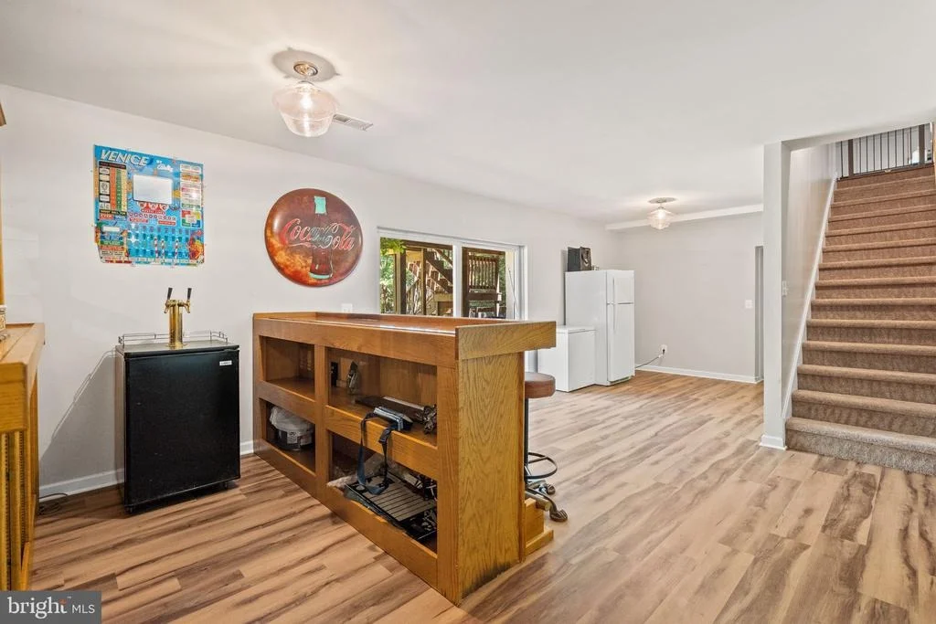 Photo of 7281 FORREST ROAD