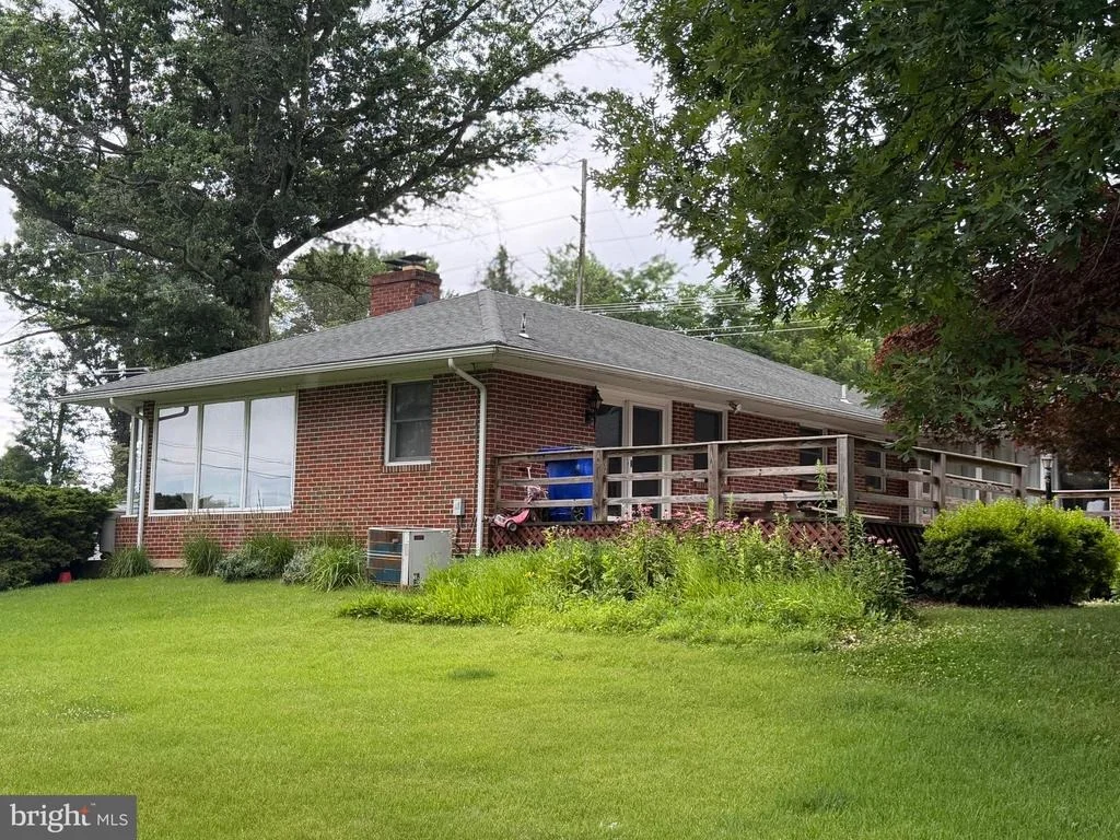 Photo of 3 CULWELL
