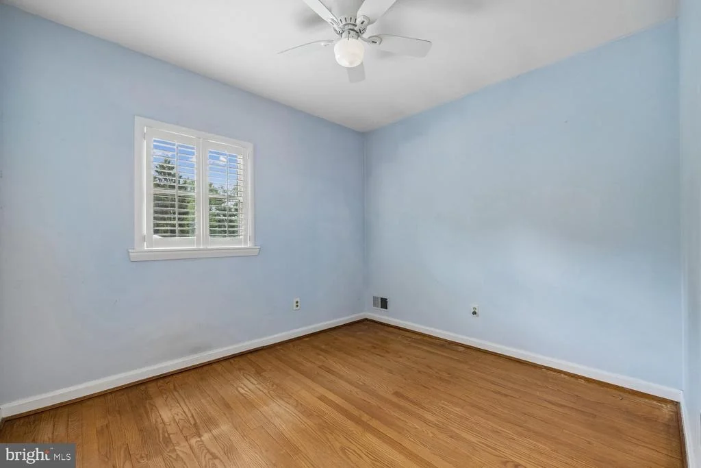 Photo of 1121 TANLEY ROAD
