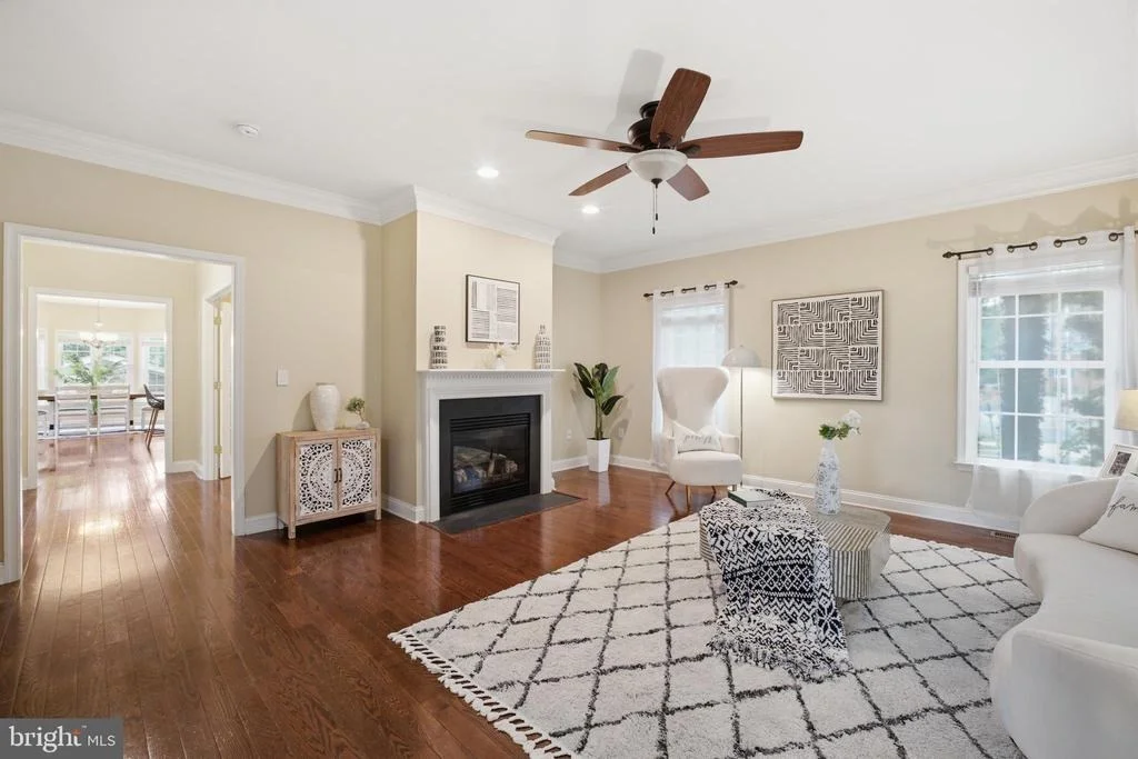 Photo of 10802 SECOND STREET