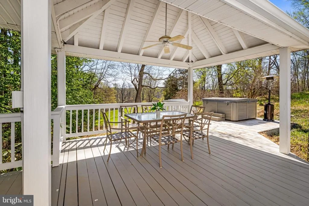 Photo of 8230 DOGWOOD ROAD