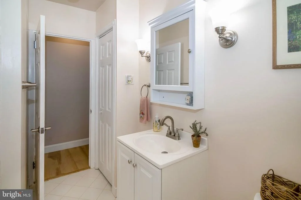 Photo of 611 JACKSON AVENUE