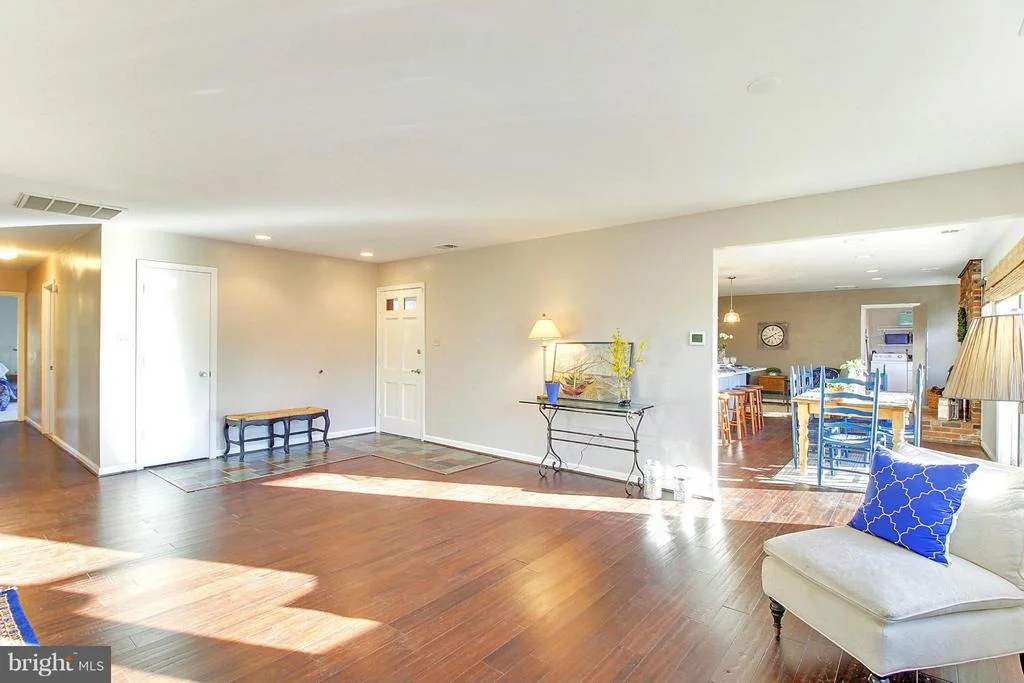 Photo of 13800 BEACON HOLLOW LANE