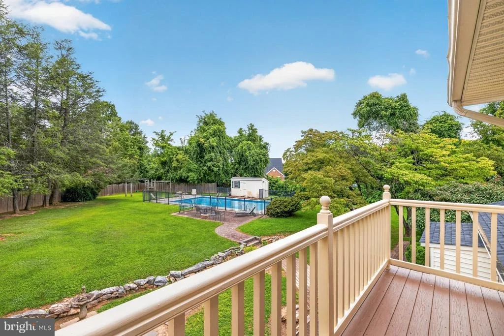 Photo of 6916 SUMMERSWOOD DRIVE