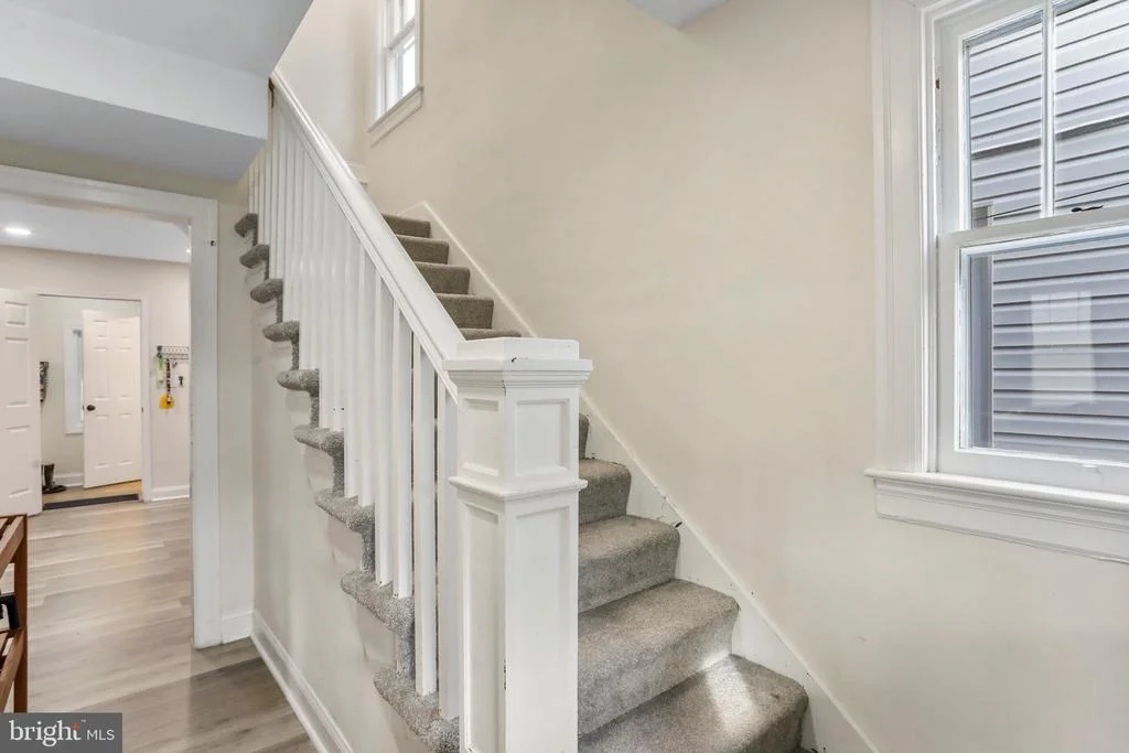 Photo of 8118 MAPLEVILLE ROAD