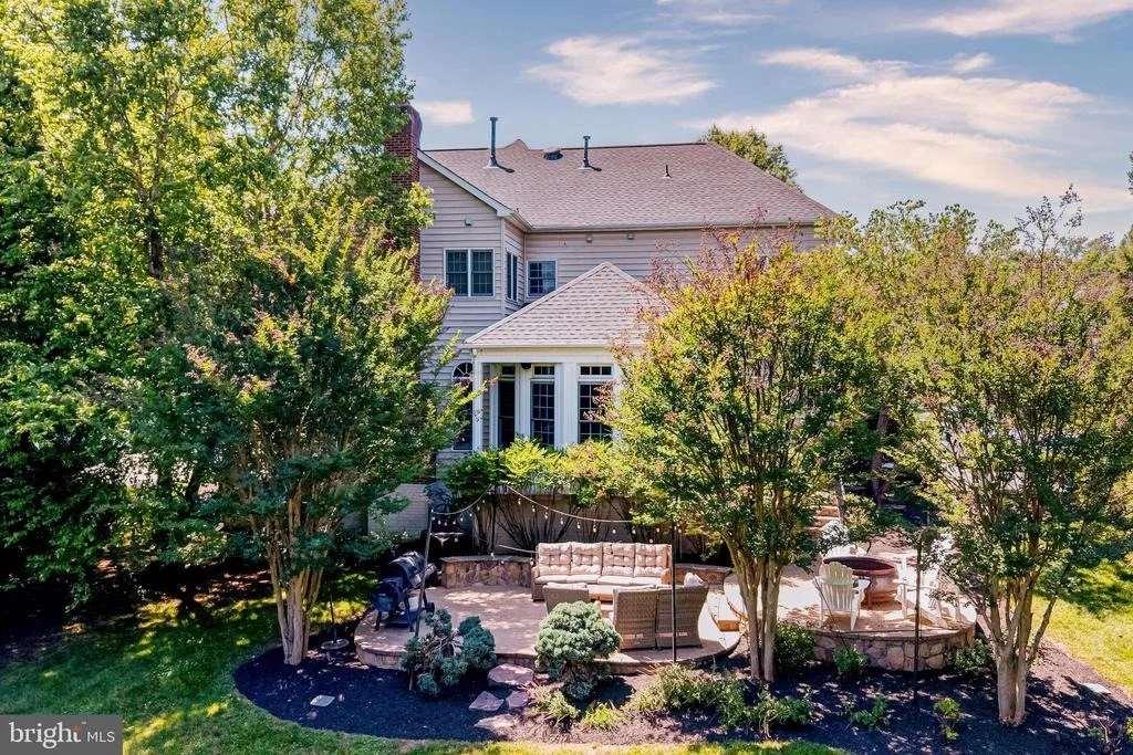Photo of 24165 SPRING MEADOW CIRCLE