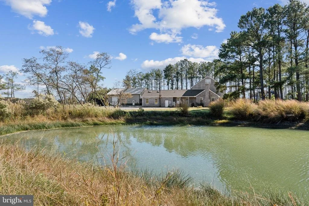 Photo of 5253 RAGGED POINT ROAD