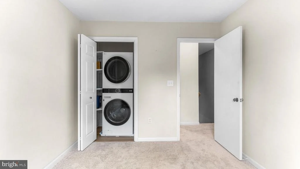 Photo of 1728 MAYFAIR PLACE