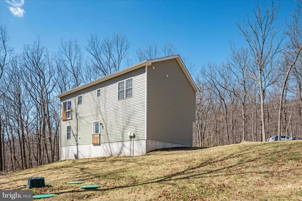 Photo of 616 CARDINAL DRIVE